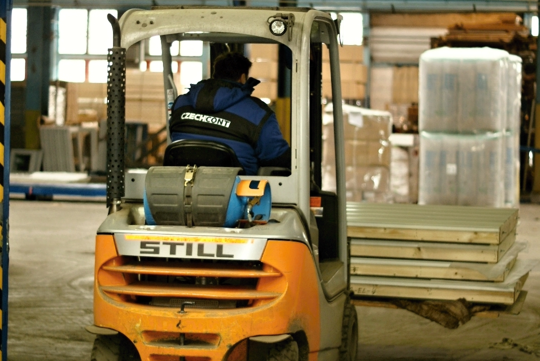 Komponenten-Produktion CZECH-CONT (1)